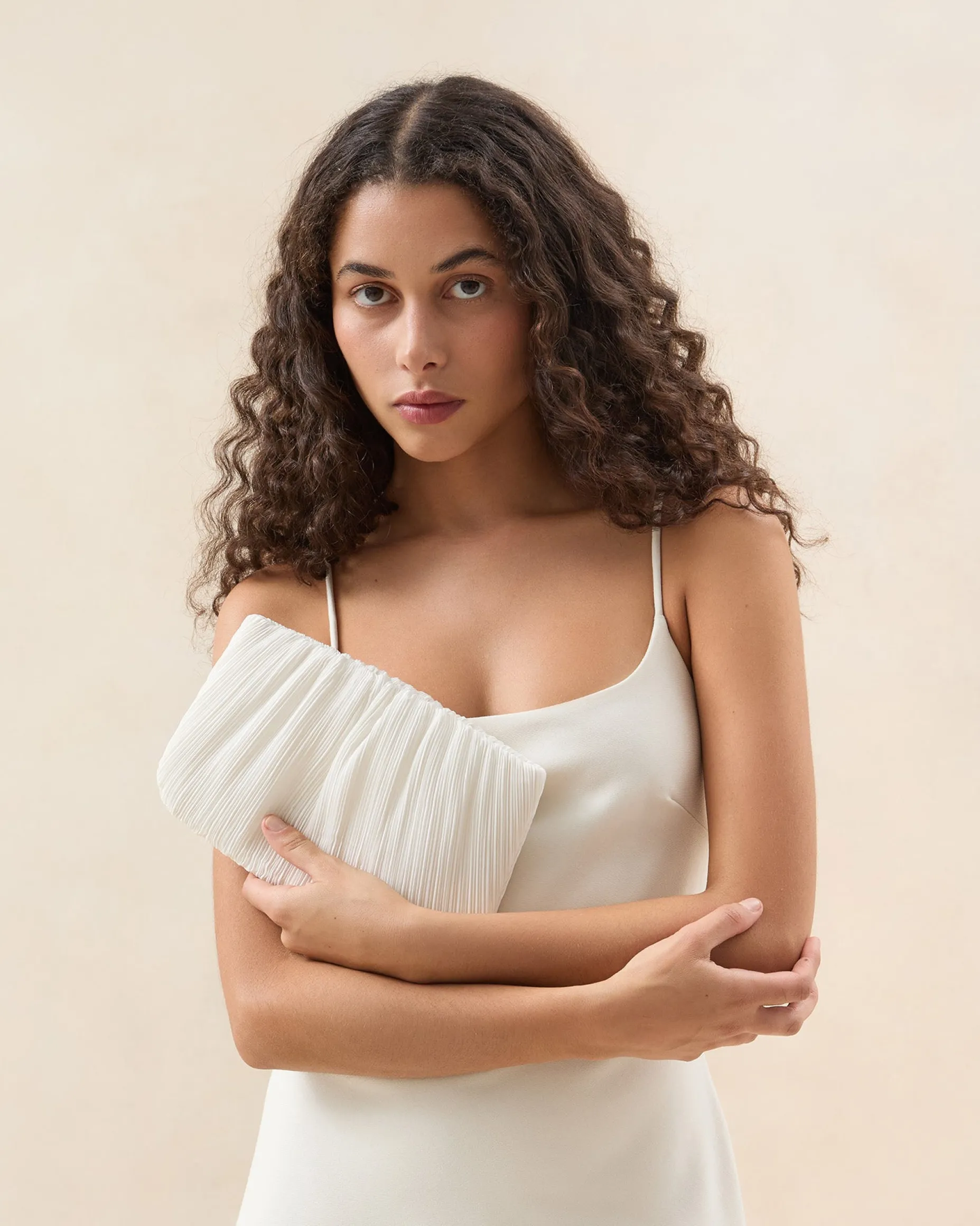 Brit Natural Flat Pleated Clutch