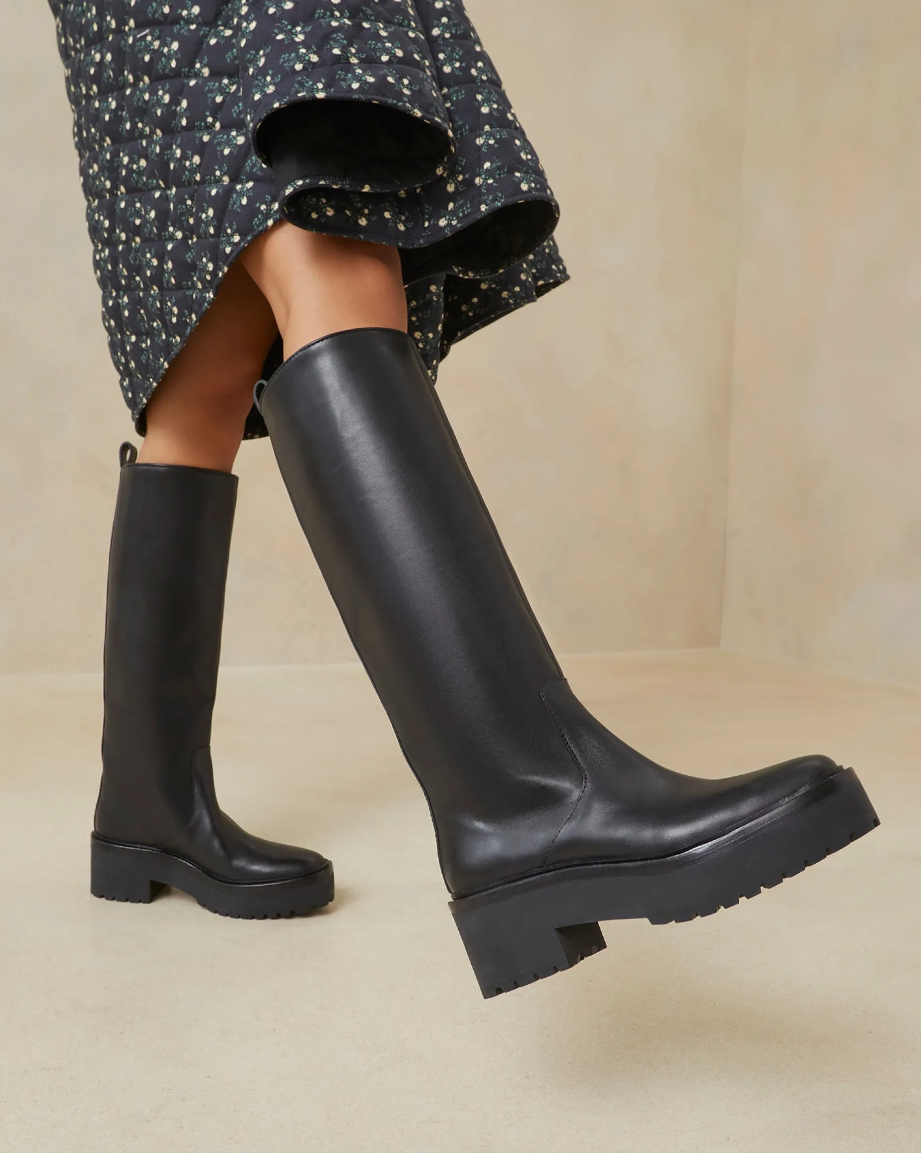 Carlee Black Tall Lug Boot