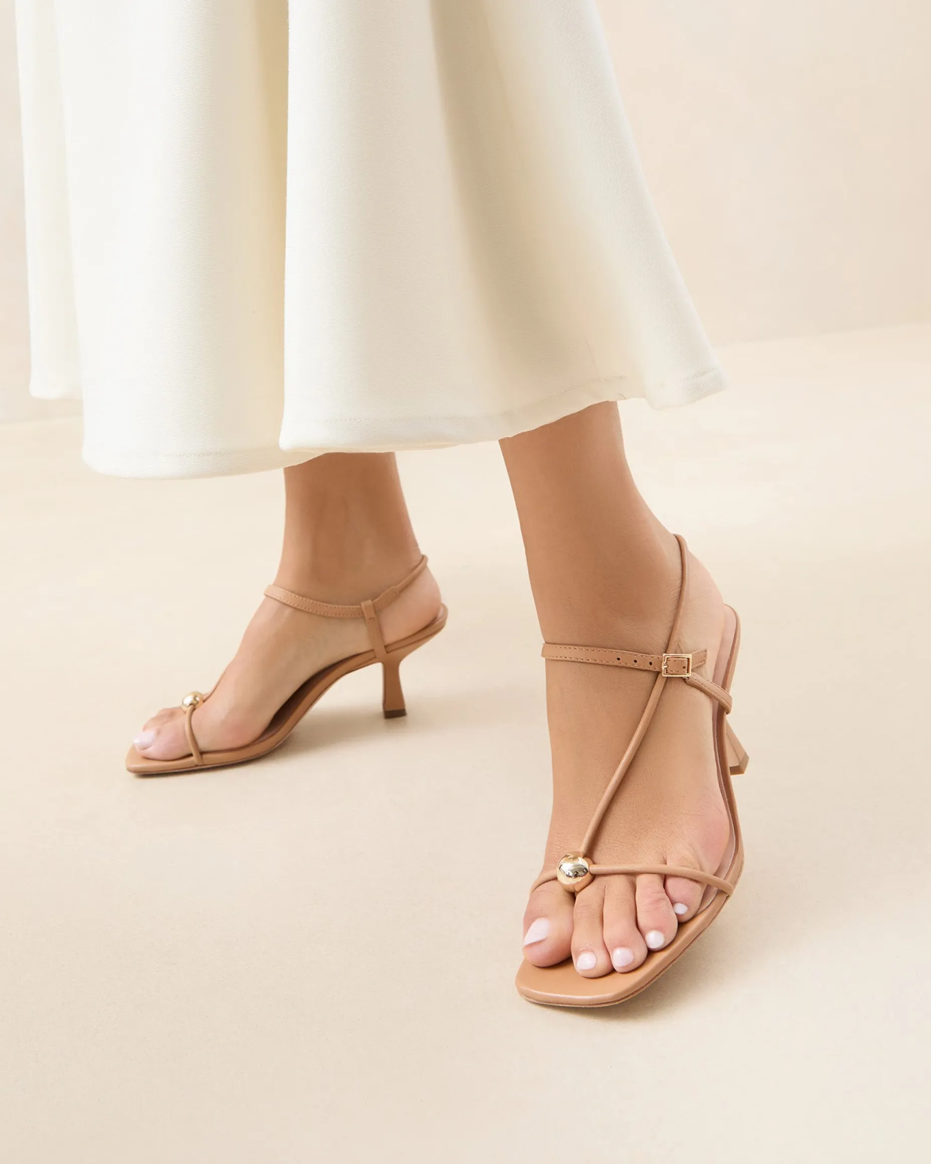 Triana Dune Leather Mid-Heel Sandal