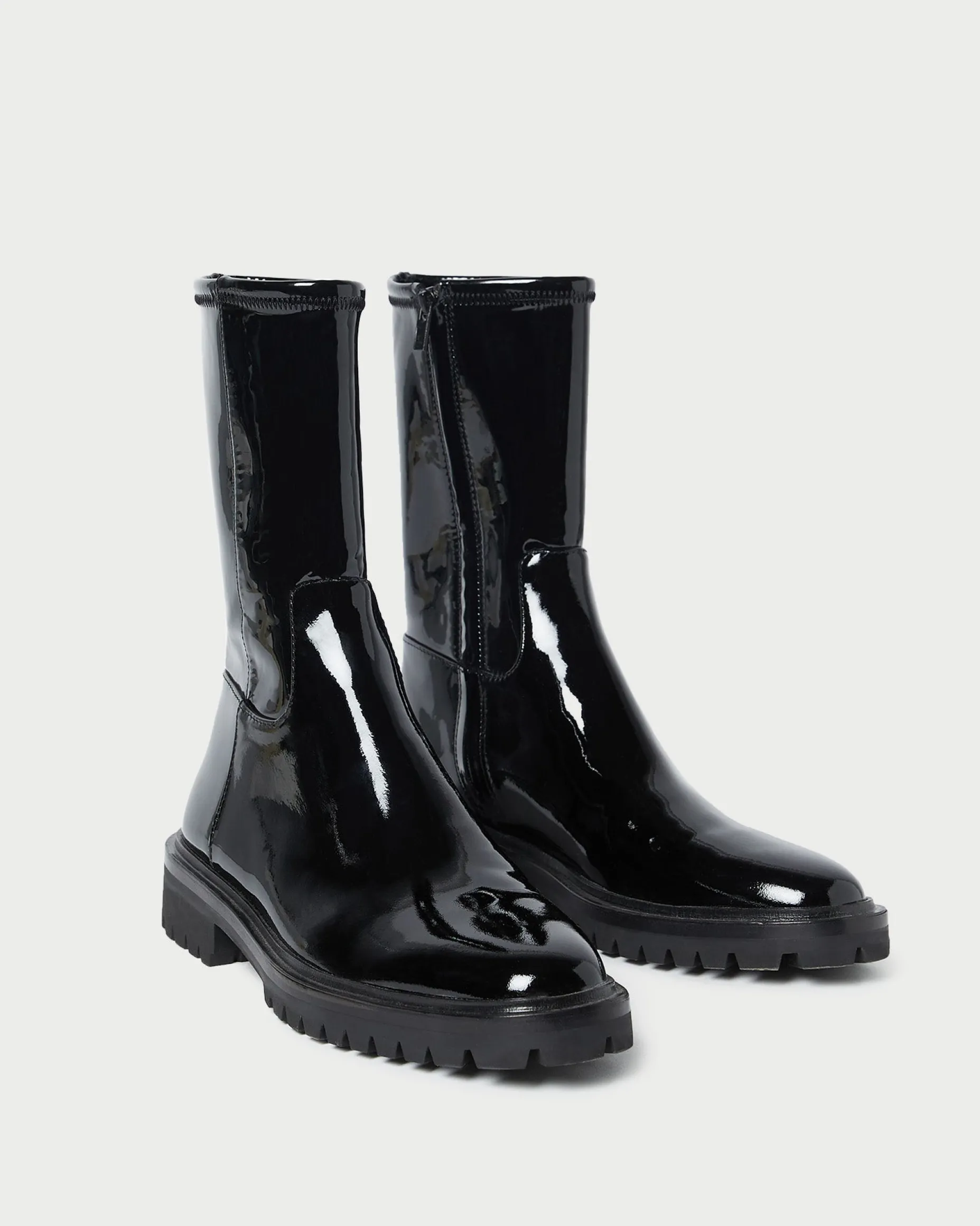 Danny Black Mid Lug Boot